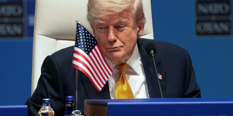 Ações de petróleo de Trump ganharam milhões durante decisões dos EUA sobre o Irã 1 GAZETA MERCANTIL Brasil Leva Tarifaço Dos Eua À Camex Com Lei De Reciprocidade-Gazeta Mercantil