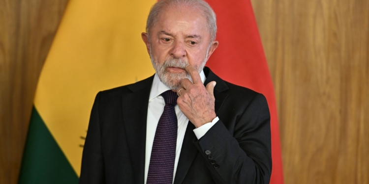 EUA impõem tarifa de 25% ao Brasil; Lula aciona Lei de Reciprocidade 1 GAZETA MERCANTIL Eua Impõem Tarifa De 25% Ao Brasil; Lula Aciona Lei De Reciprocidade - Gazeta Mercantil - Política