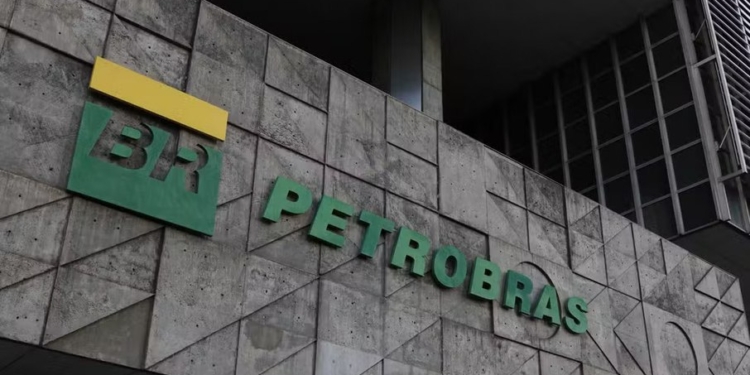 Petrobras (PETR4) negocia quatro blocos em Gana e acelera expansão exploratória na África 1 GAZETA MERCANTIL Petrobras - Gazeta Mercantil