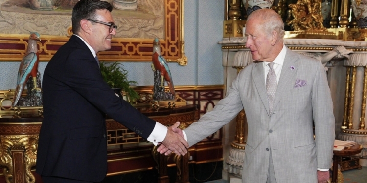 Andy Burnham Assume Governo Britânico E Promete Plano De Dez Anos Para O Reino Unido - Gazeta Mercantil - Mundo