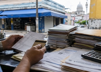 Privatizado Pelo Pt-Ba Por R$ 15 Mi, Credcesta Deixou Passivo De R$ 93 Mi Para A Bahia - Gazeta Mercantil