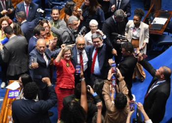 Fim Da Estaca 6X1 - Gazeta Mercantil