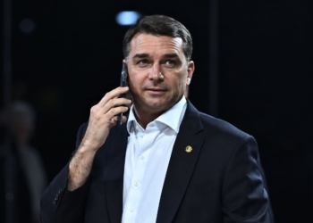 Flavio Bolsonaro - Gazeta Mercantil