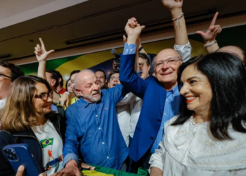 Lula Vitória - Gazeta Mercantil