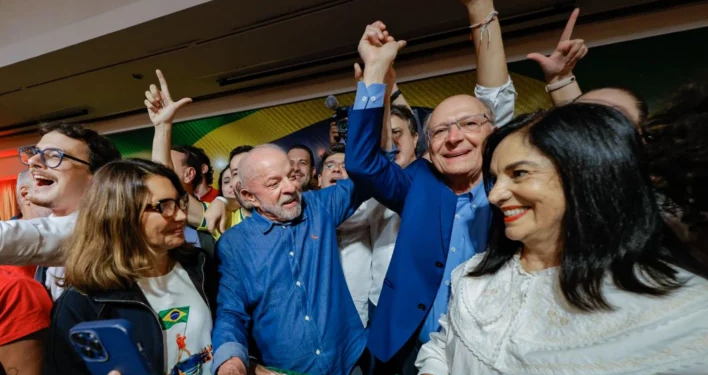 Lula recebe apoio de líderes mundiais após reeleição; Trump e Milei seguem em silêncio 1 GAZETA MERCANTIL Lula Vitória - Gazeta Mercantil