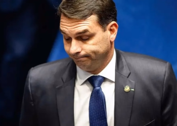 Inquérito Sobre Suspeita De Lavagem De Flávio Também Investiga Cláudio Castro E Ramagem