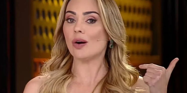 Silvia Abravanel, Rachel Sheherazade e Caneta Azul ficam sem mandato nas eleições de 2026 1 GAZETA MERCANTIL Silvia Abravanel, Rachel Sheherazade E Caneta Azul Ficam Sem Mandato Nas Eleições De 2026 - Gazeta Mercantil - Política